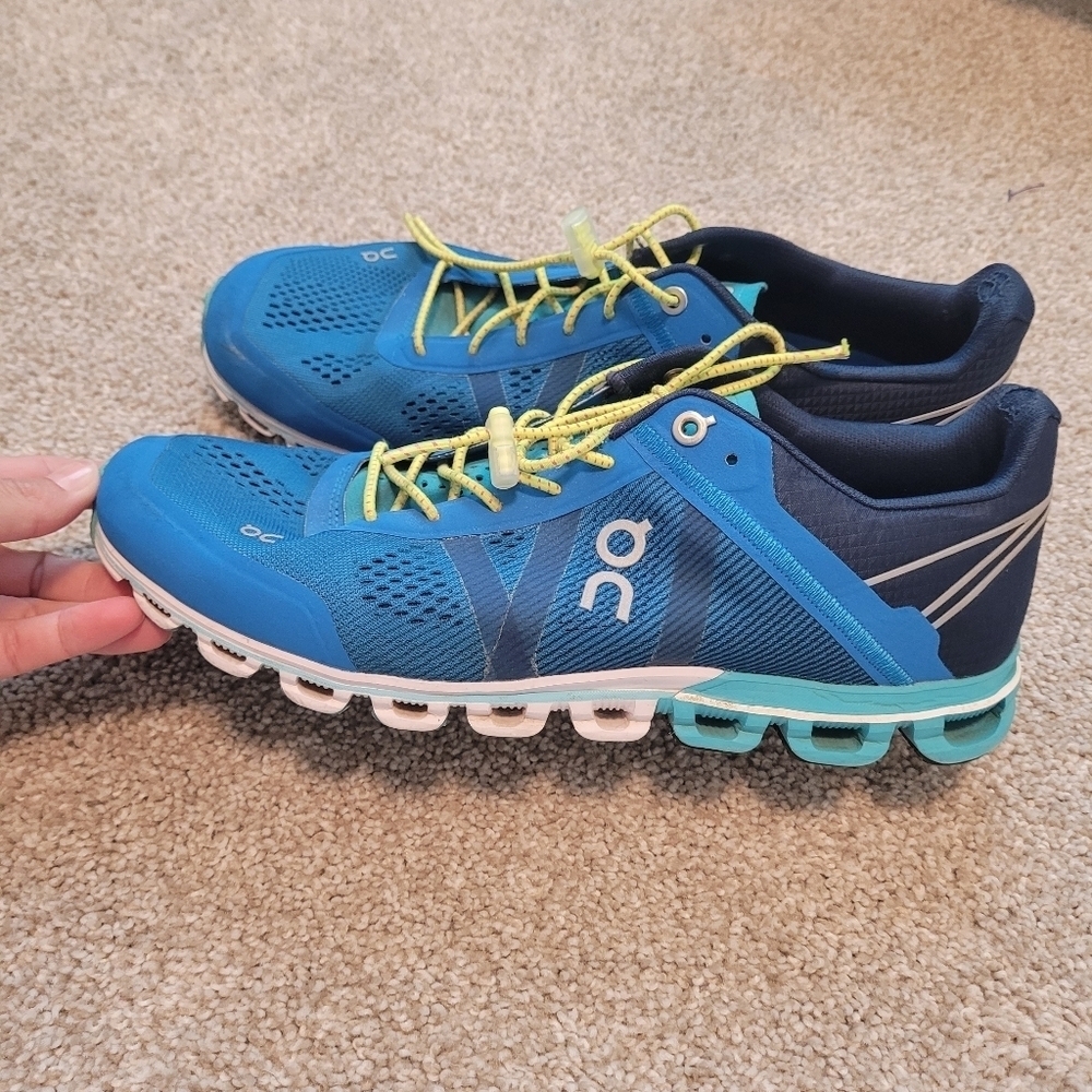 On Running Flow 1.0 Running Womens Blue Shoes Size 9.5